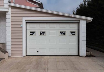 Arı Elektromekanik Seksiyonel Garaj Kapıları